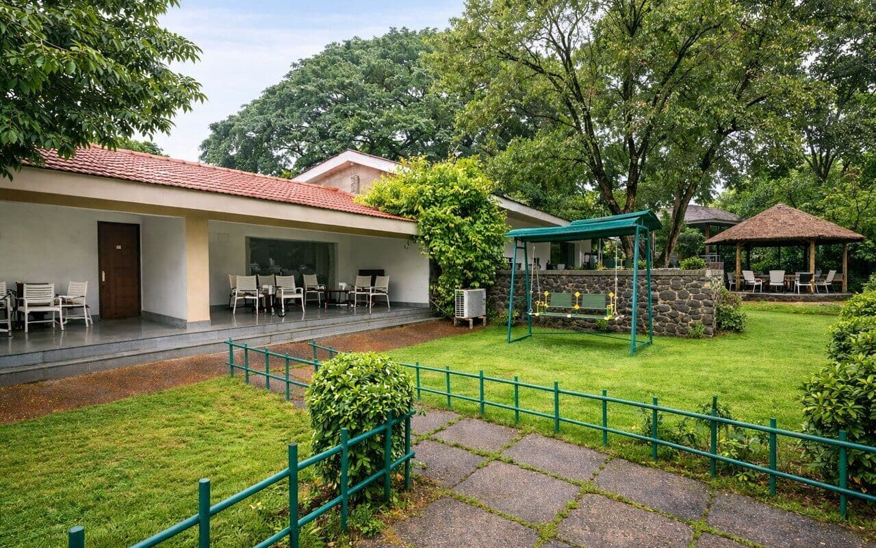 Conure Villa duplex interior near the infinity pool, Manas Resort Igatpuri
